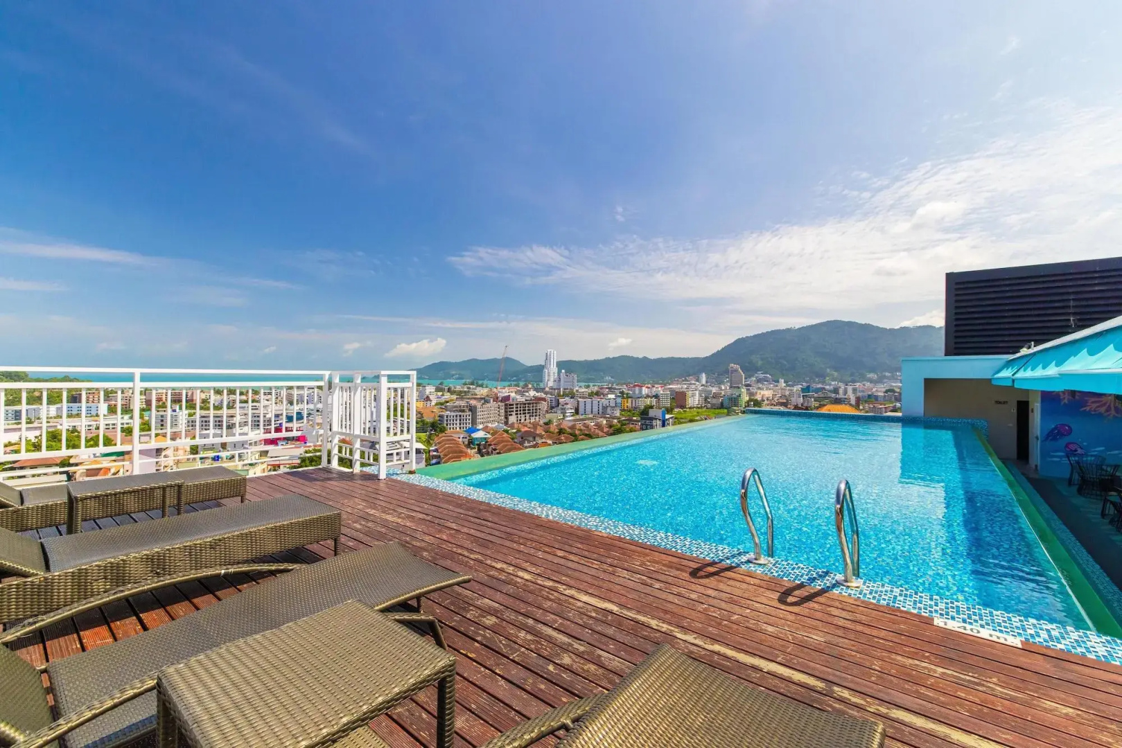Photo - Kana Triple L Hotel