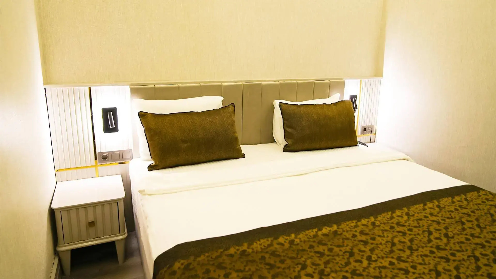 Photo - Sky Hill Hotel