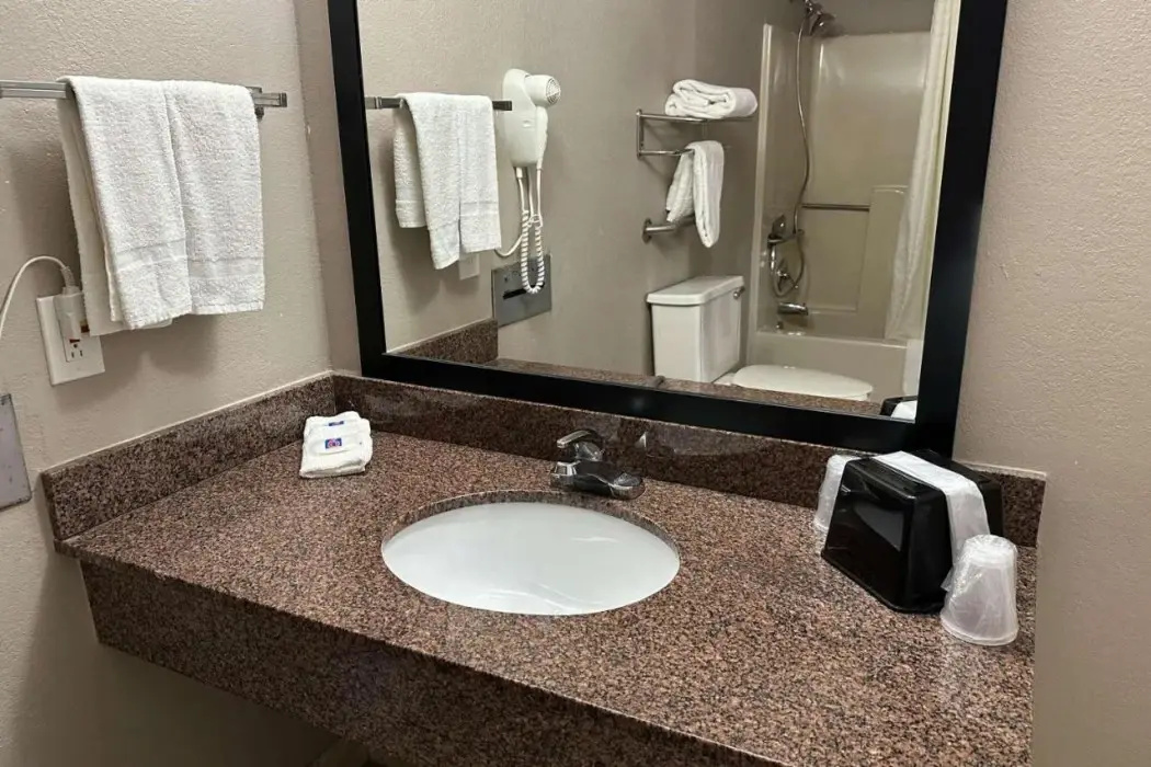 Photo - Motel 6 Atlanta, GA – Atlanta Airport East