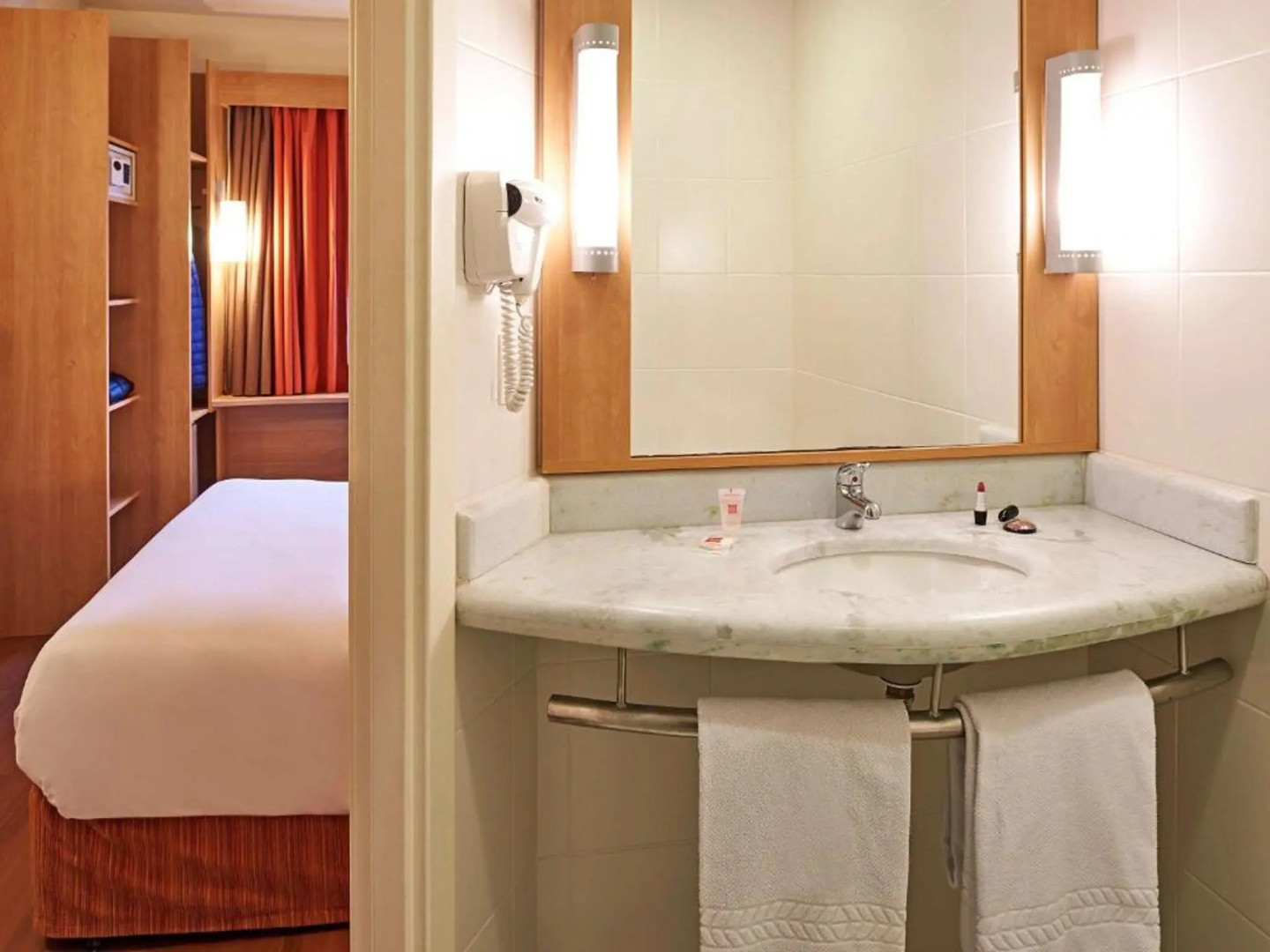 Foto - ibis Styles Porto Alegre Moinhos de Vento