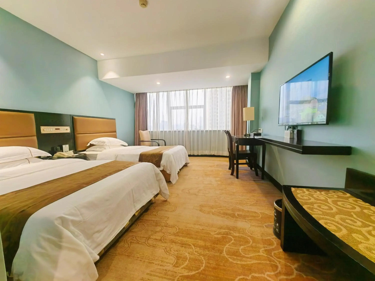 Foto - Skyline Plaza Hotel
