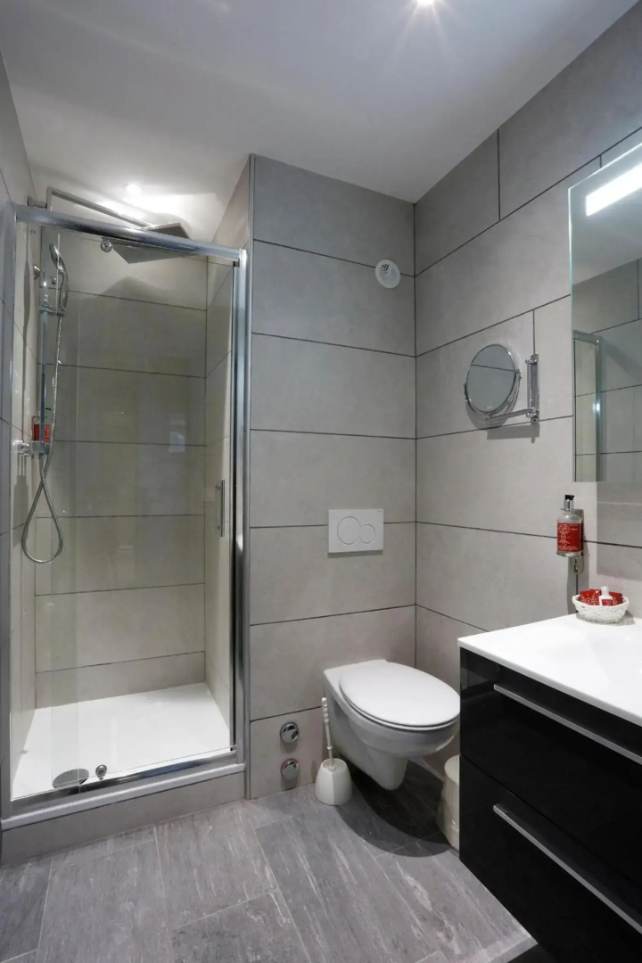 Photo - Hotel Montbrillant