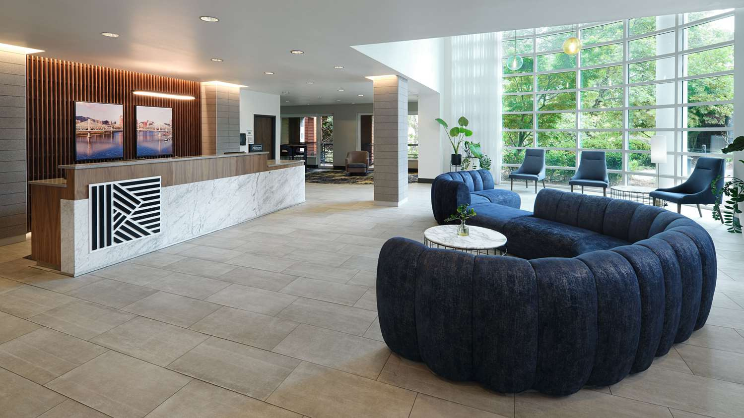 Foto - River's Edge Hotel Portland, Tapestry Collection by Hilton