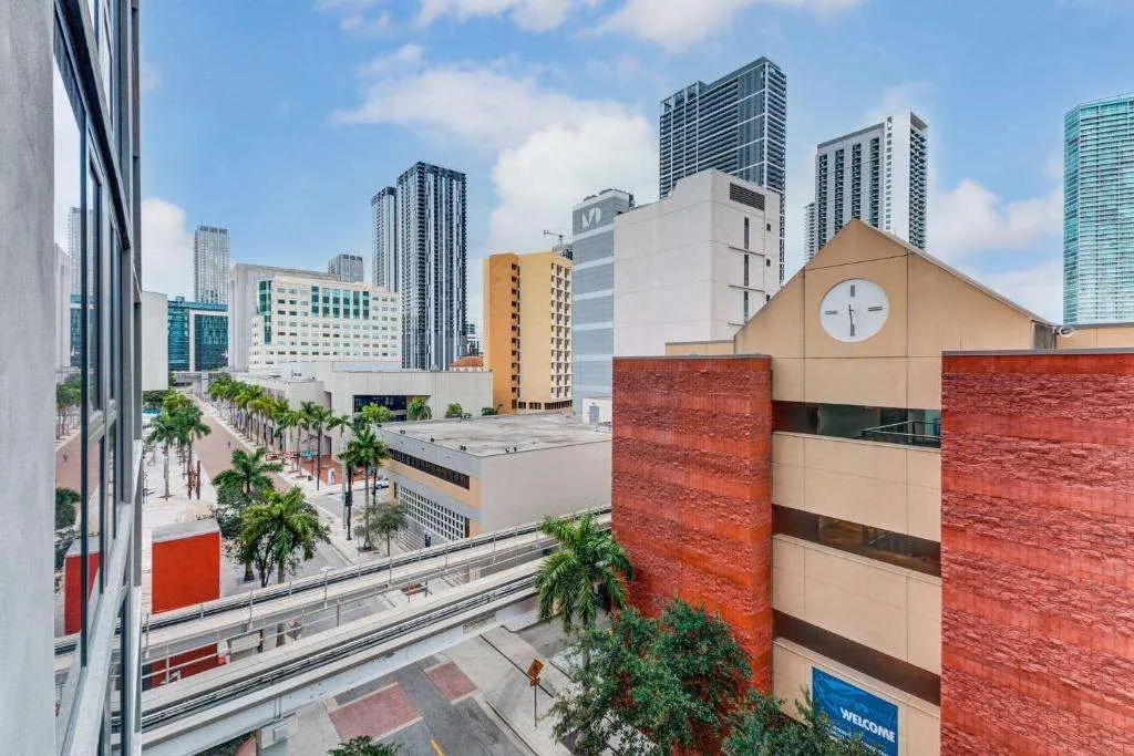 Photo - Sentral Alea Miami