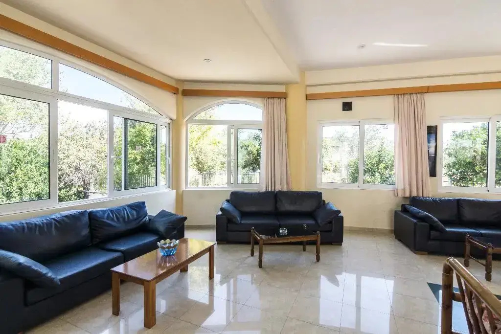 Photo - Tivoli Hotel