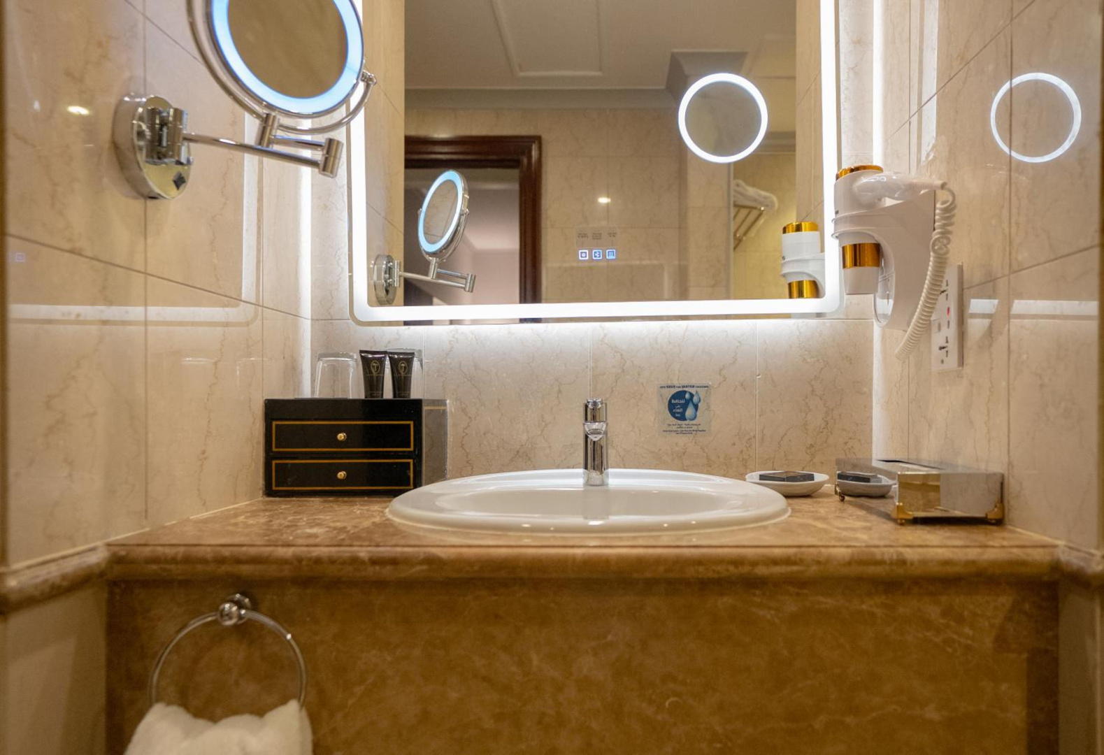 Photo - Dar Al Taqwa Hotel
