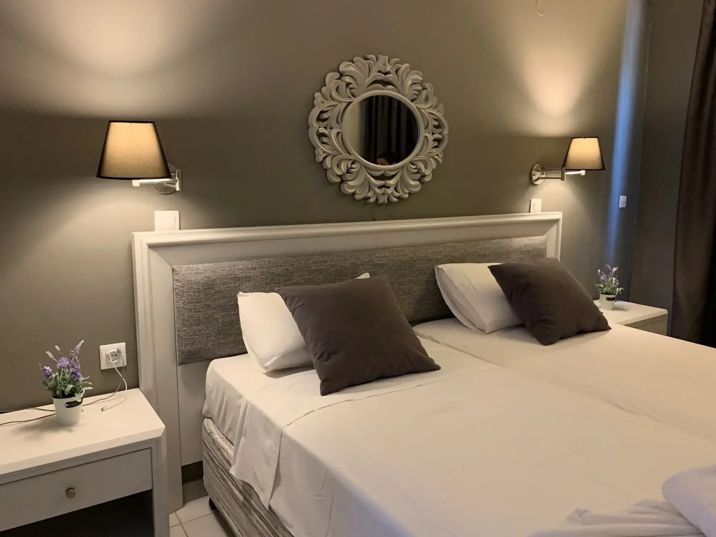 Photo - Alkyonides Hotel