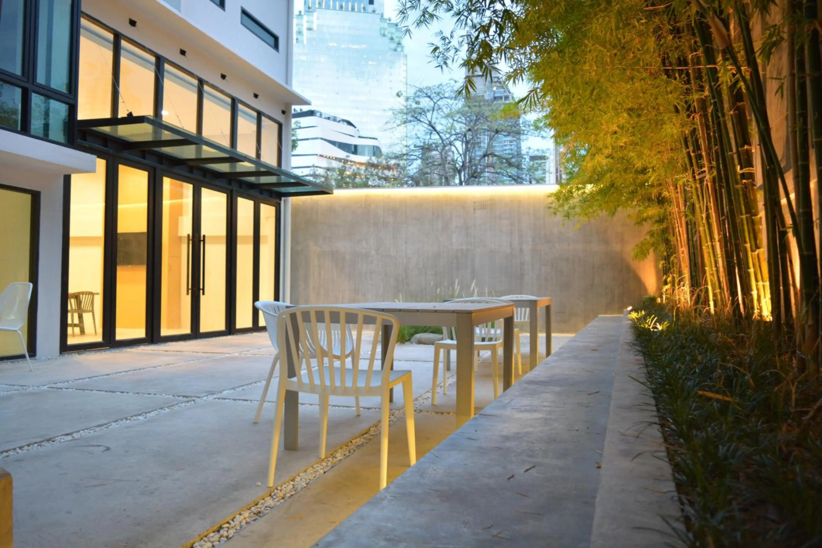 Photo - Rezt Bangkok