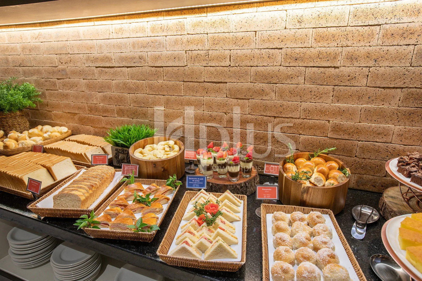 Photo - Cullinan Hplus Premium