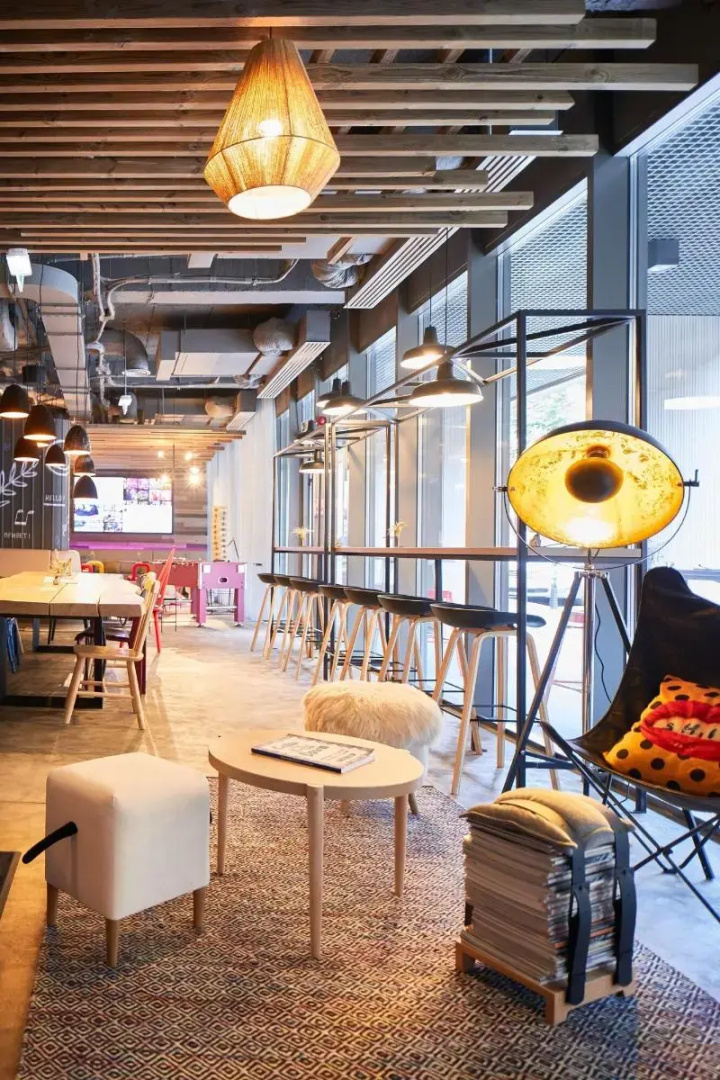 Photo - Moxy Bucharest Old Town
