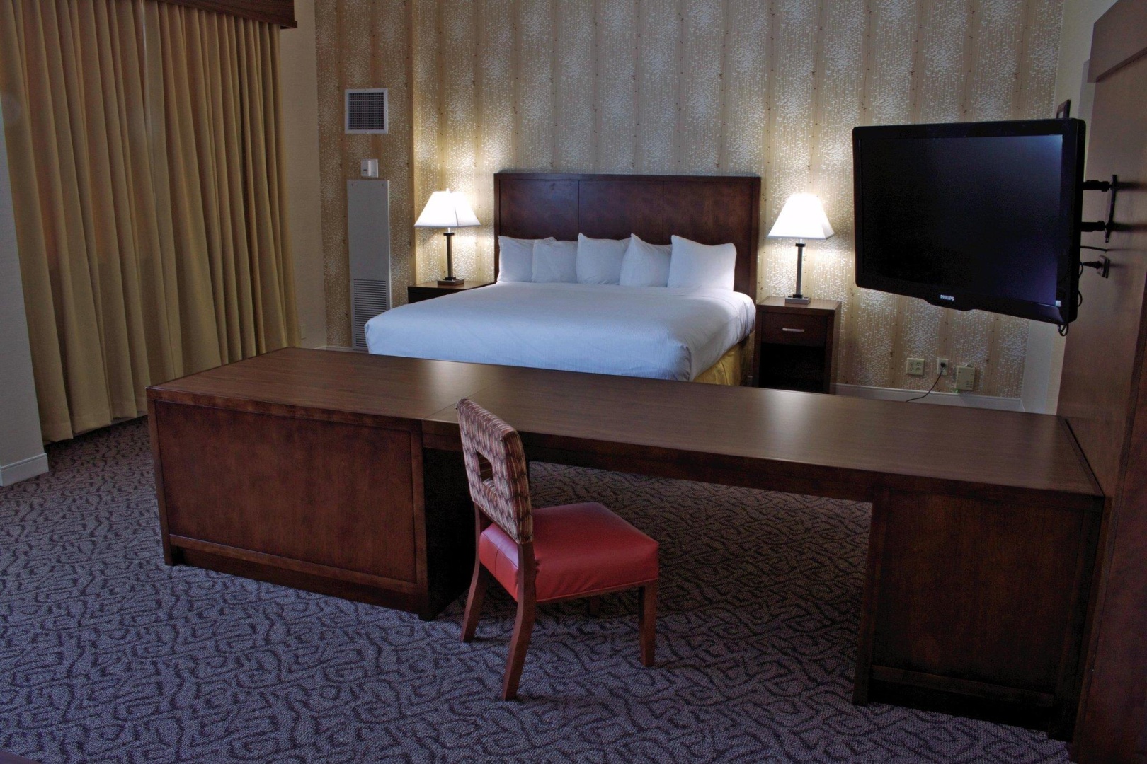 Foto - Doubletree by Hilton Hotel Norfolk Airport