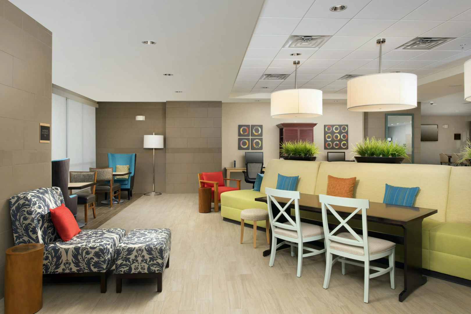 Photo - Home2 Suites by Hilton Denver International Airport