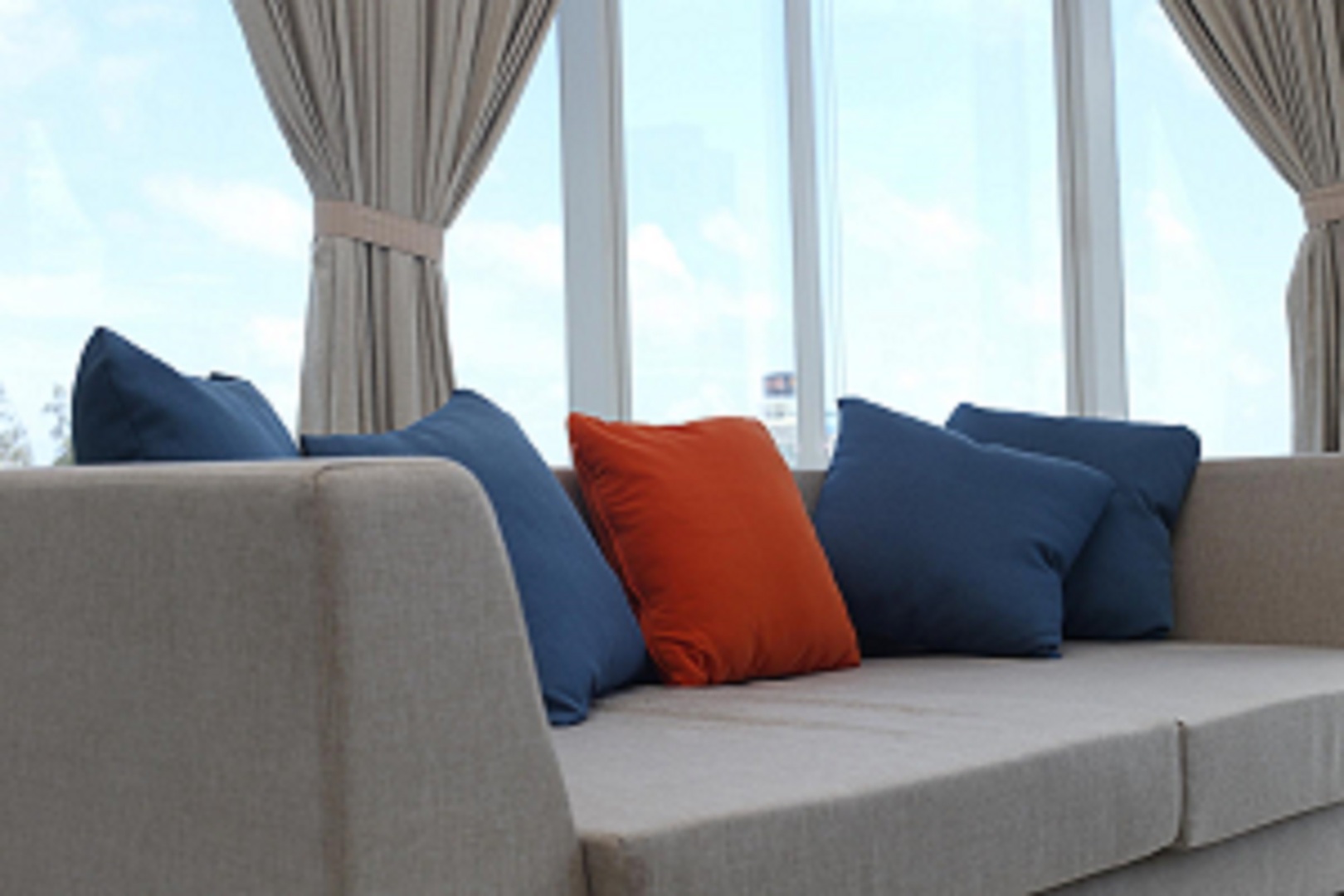 Foto - Cinnamon Red Colombo