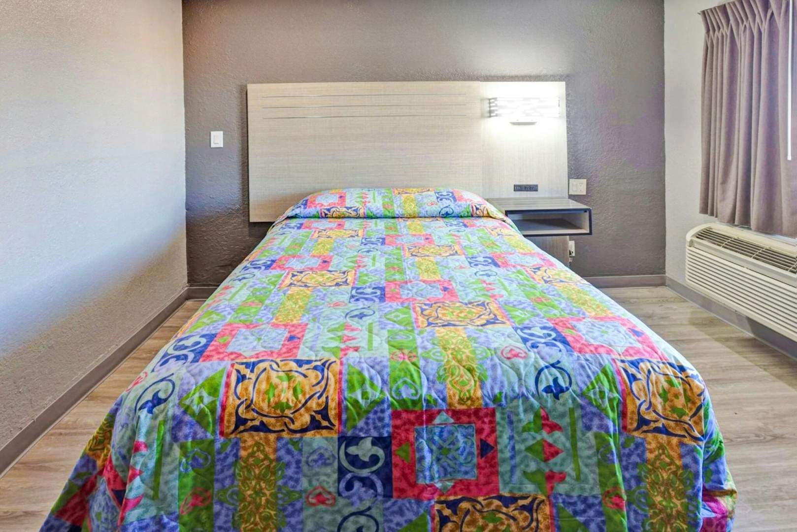 Foto - Super 7 Inn Dallas Near Duncanville