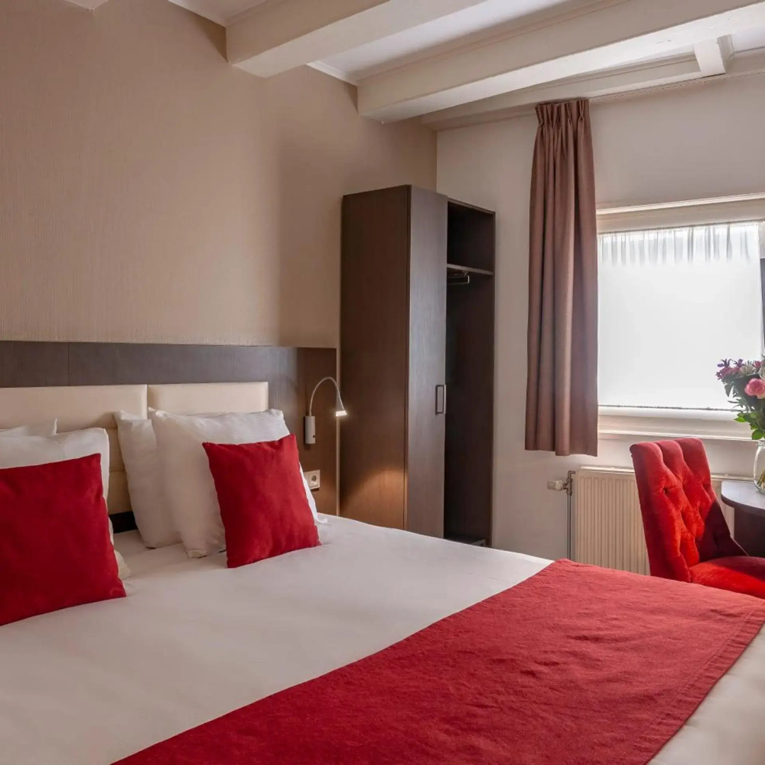 Photo - Avenue Hotel