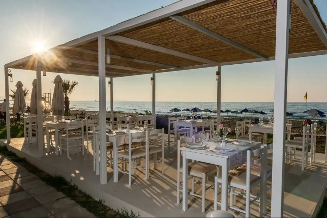 Photo - Iperion Beach Hotel