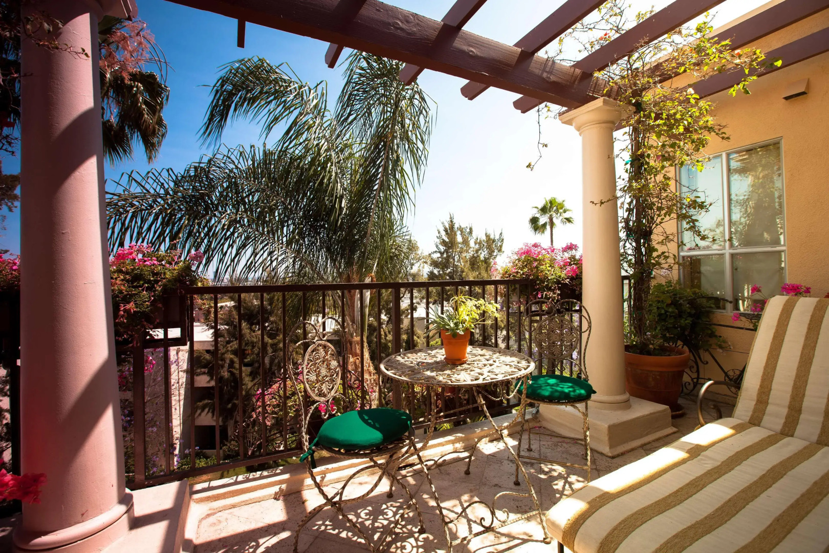 Foto - Best Western Plus Sunset Plaza Hotel