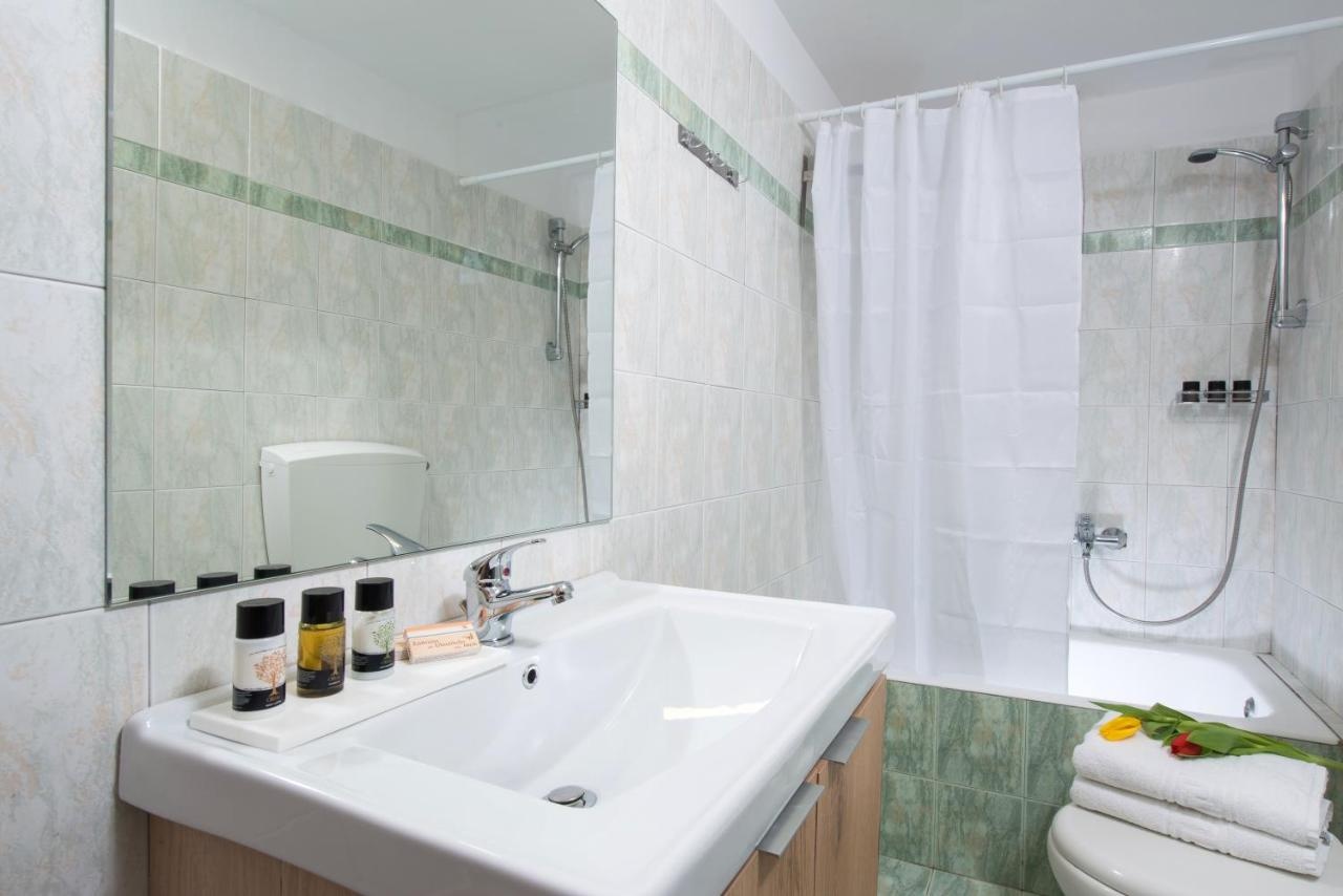 Photo - Marianthi Apartments