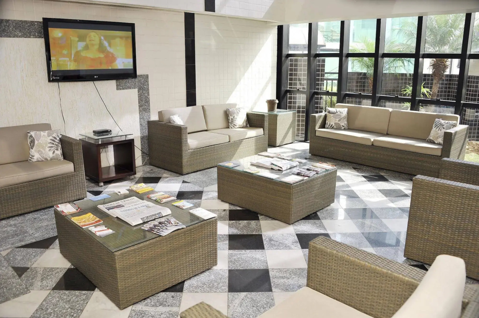 Foto - Plaza Inn Small Town Flat