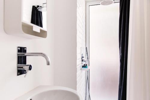 Foto - Santa Bica Eat Drink & Sleep