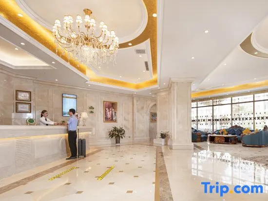 Vienna Hotel (Dingxi High Speed Railway Wanda Plaza)