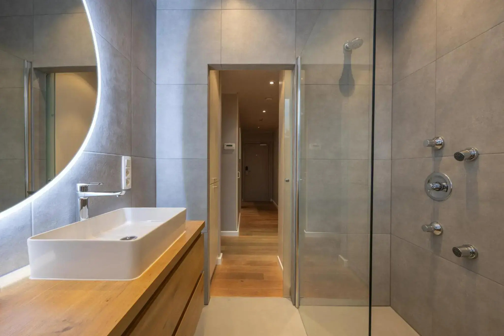 Photo - Leonardo Hotel Antwerp The Plaza