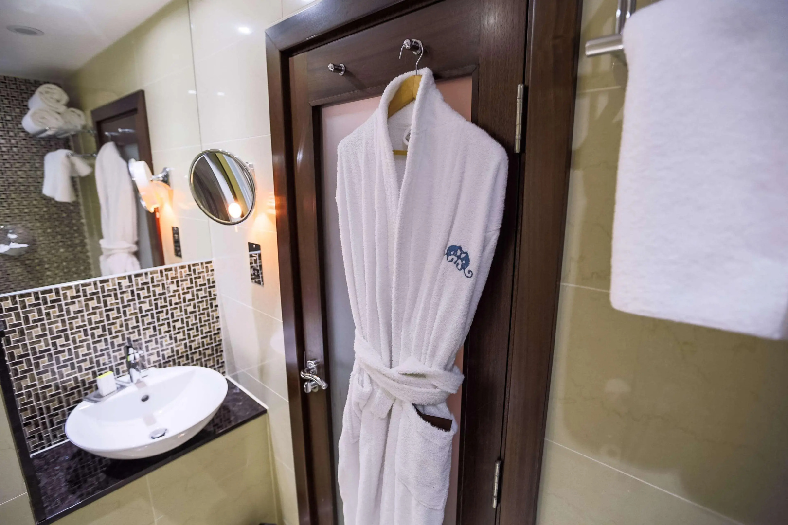 Foto - DoubleTree by Hilton Hotel London - Marble Arch