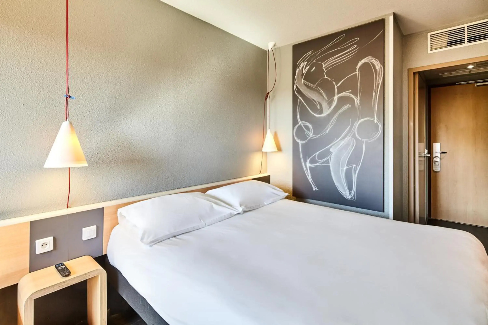 Photo - Posy Hotel by Happyculture