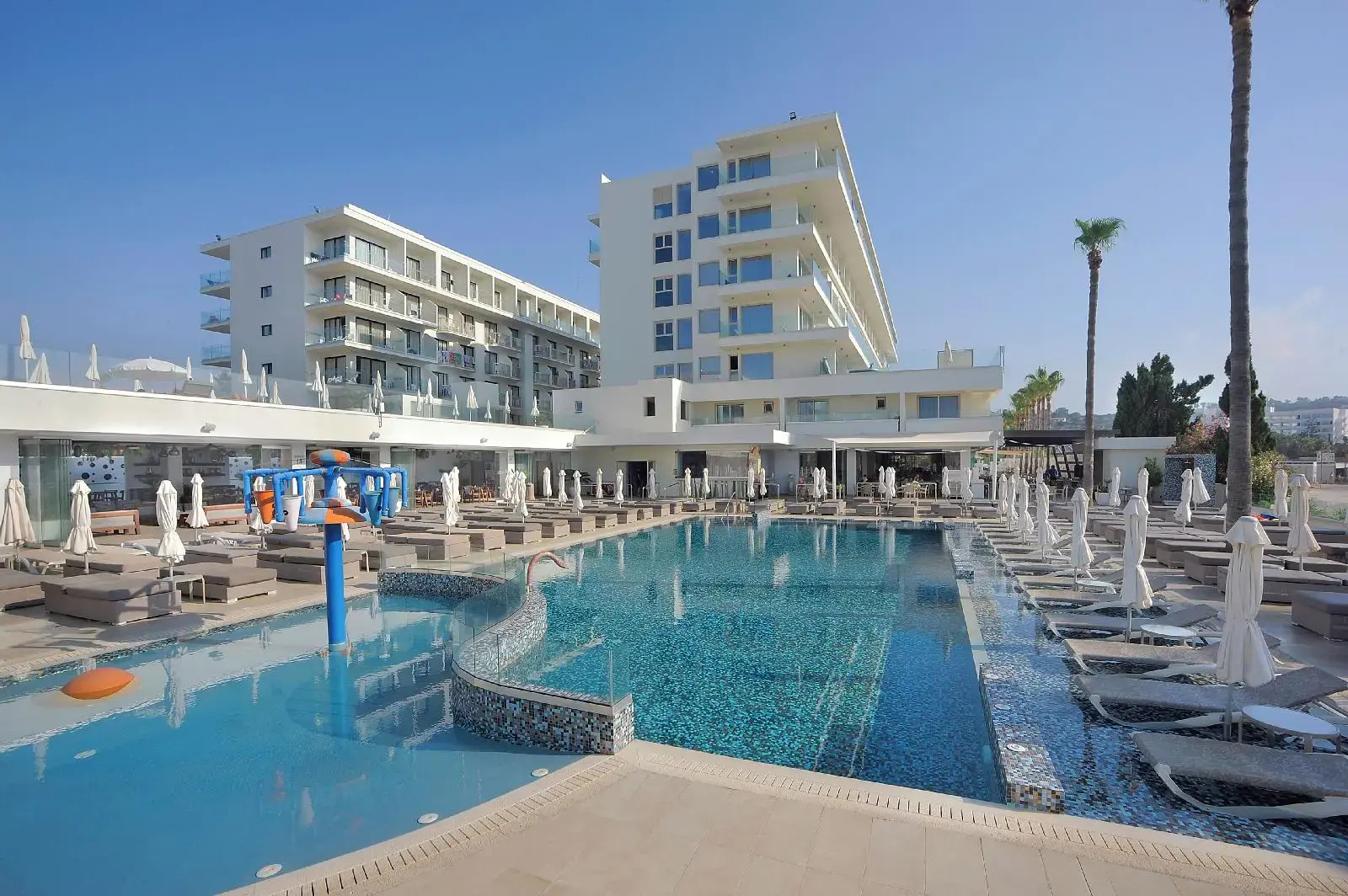 Foto - Nelia Beach Hotel & Spa