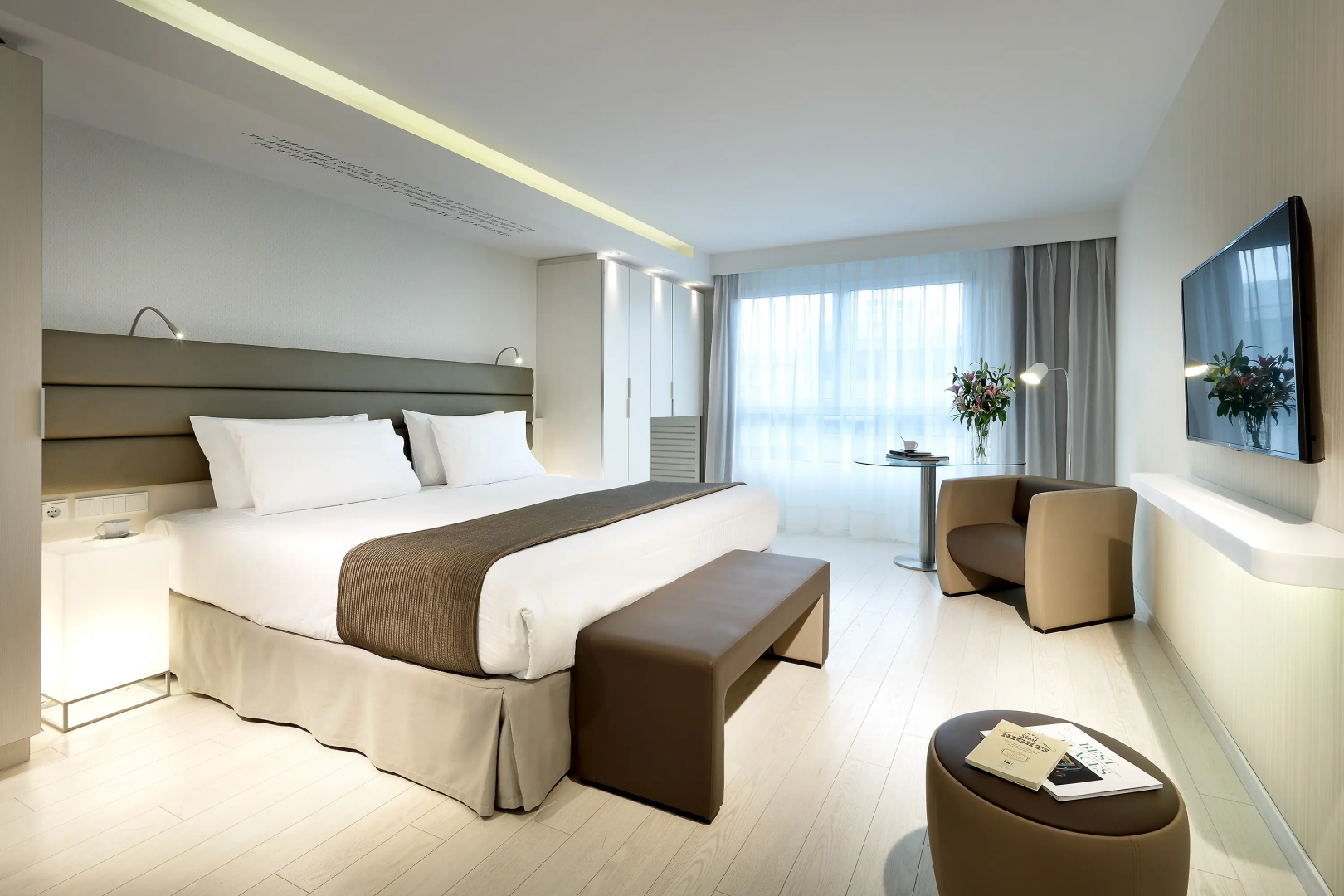 Photo - Eurostars Book Hotel
