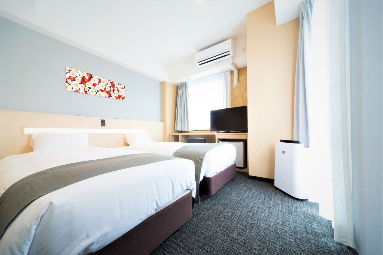 Photo - Shinsaibashi-Higashi Crystal Hotel