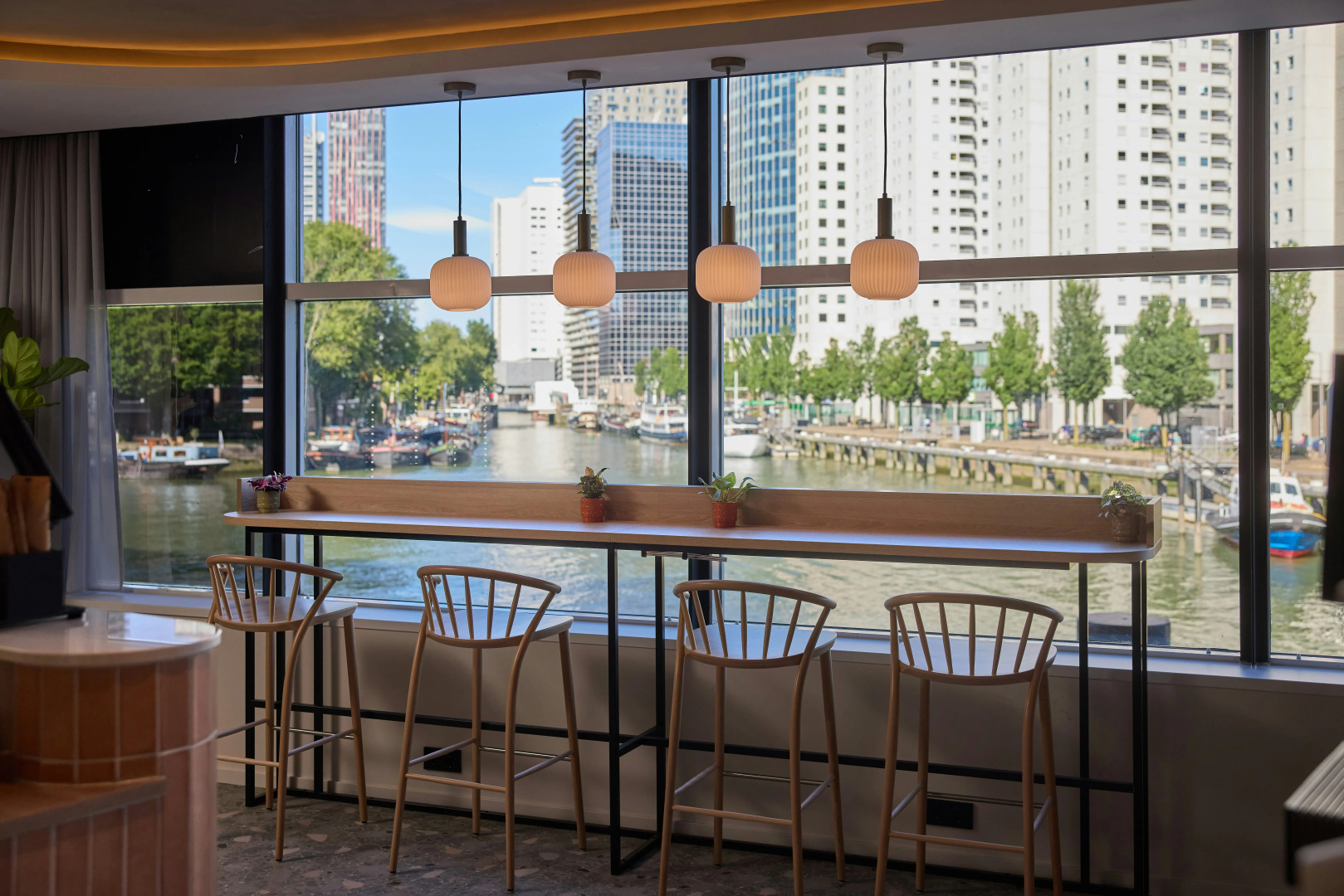 Foto - DoubleTree by Hilton Rotterdam Centre Hotel