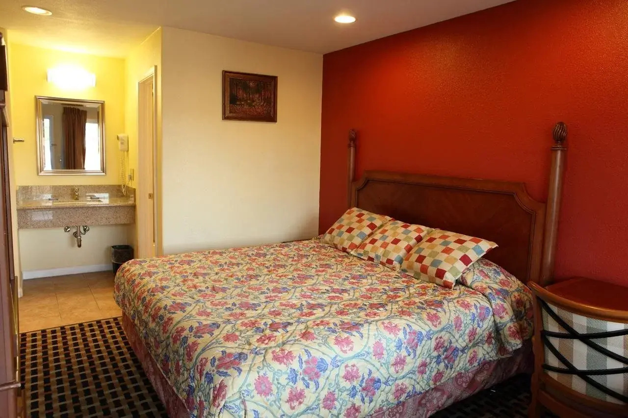 Photo - Bay Breeze Inn