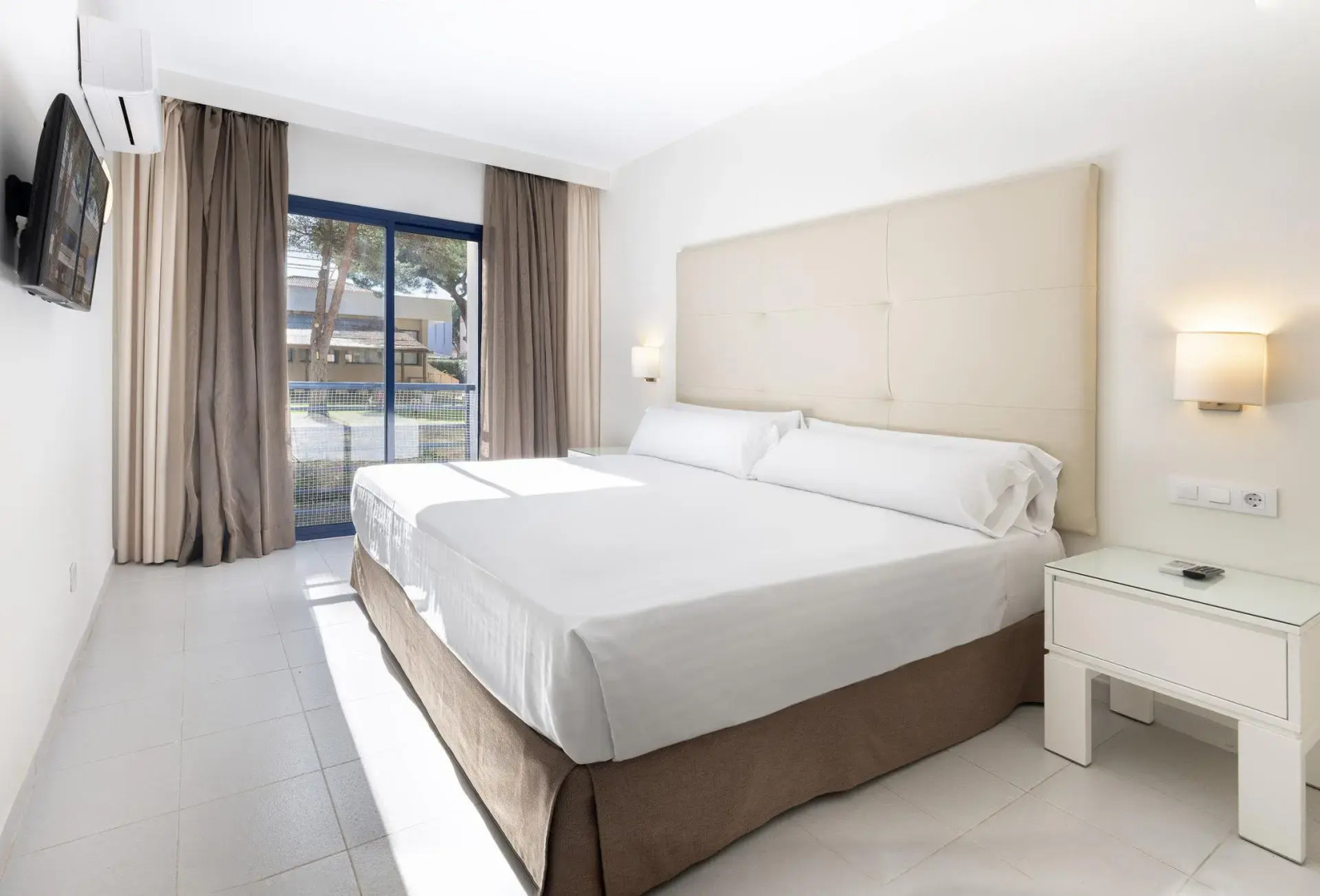 Foto - SOL Sancti Petri