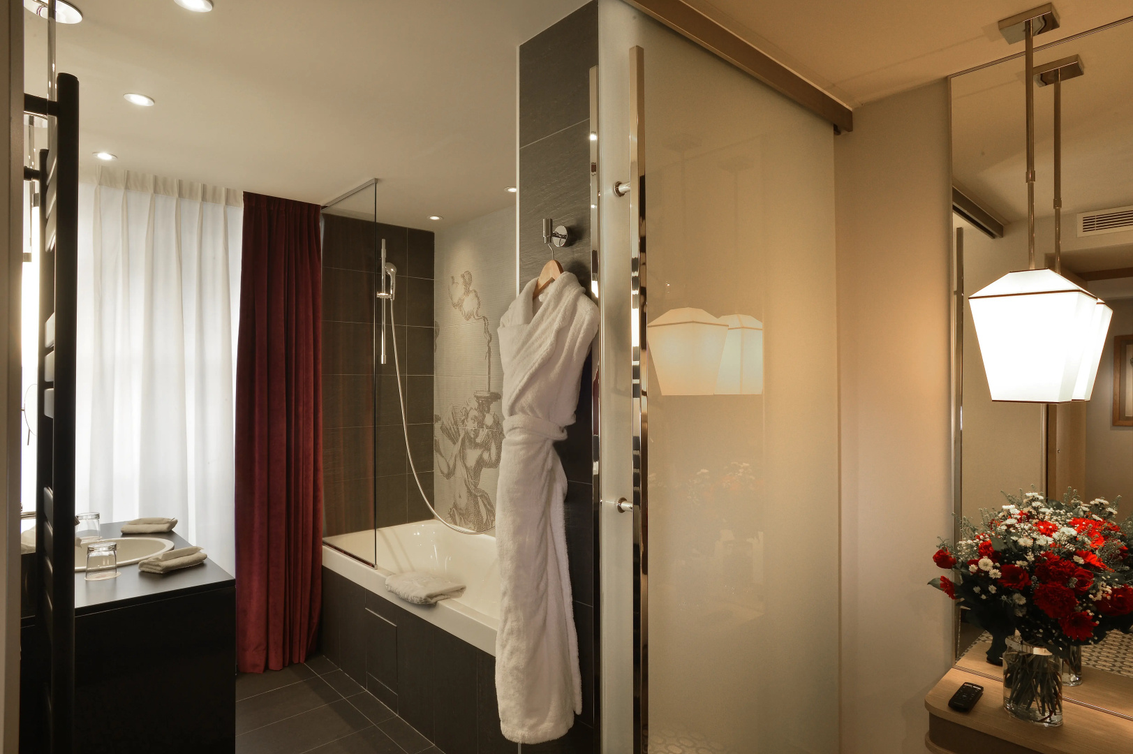 Foto - Hôtel La Lanterne & Spa By Timhotel