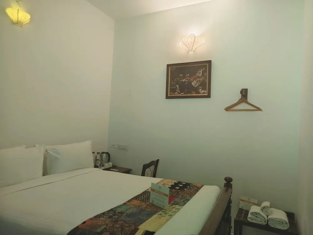 Bel Abri Colonial Living
