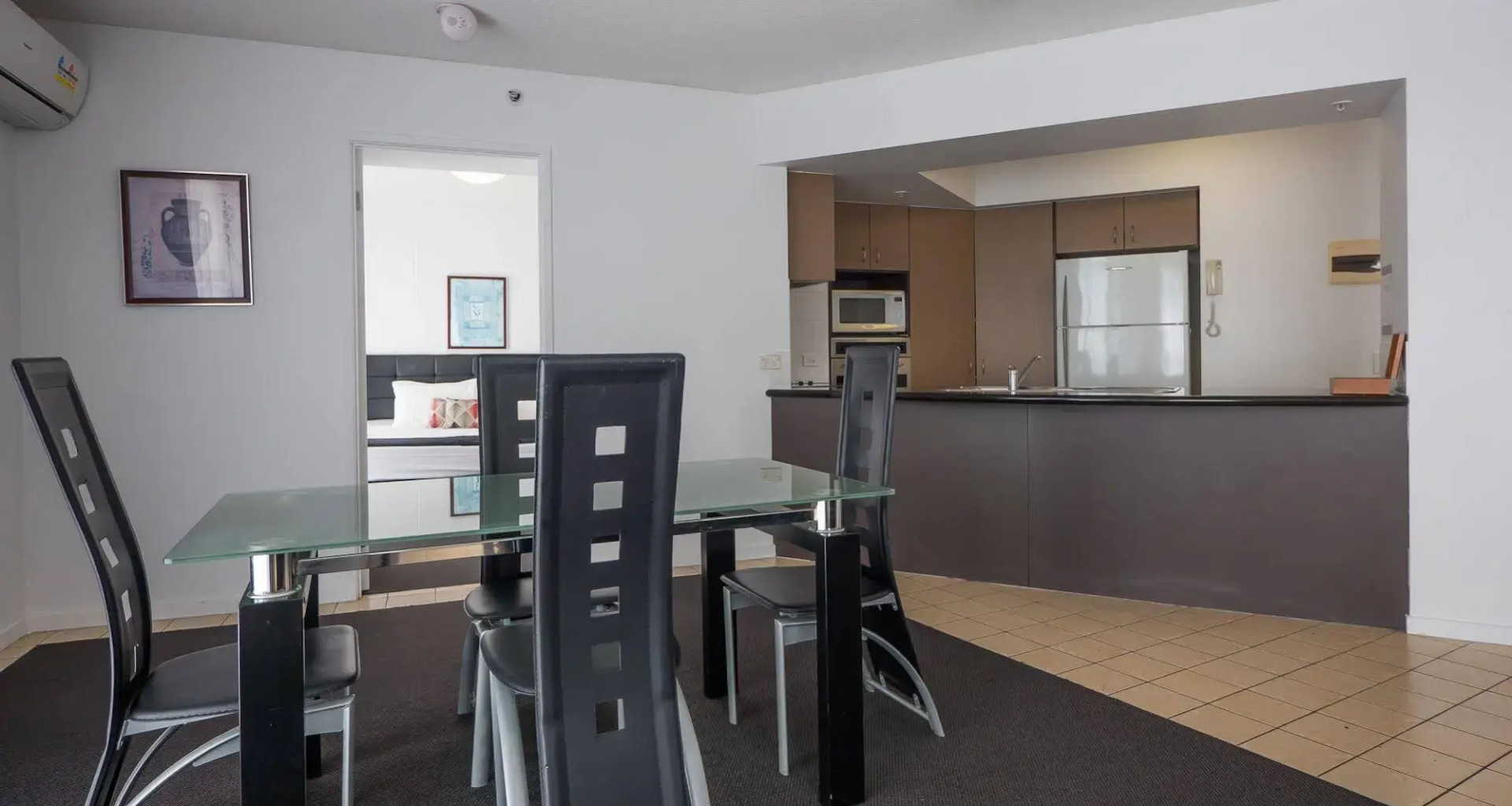 Photo - Broadbeach Savannah Resort