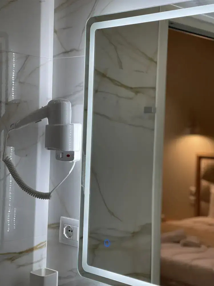 Photo - Arial Penthouse Suites