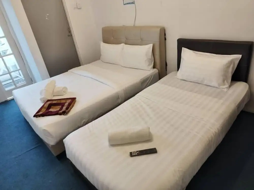 cool memories hotel