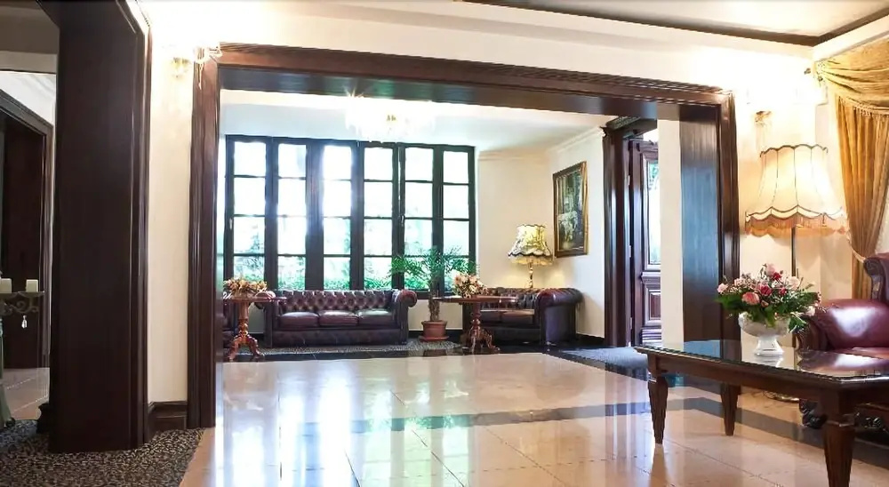 Photo - Hotel Royal Plaza