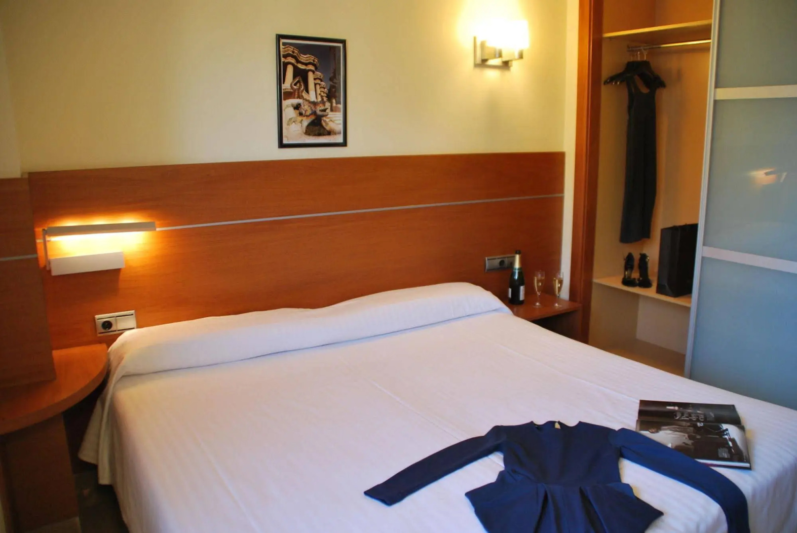 Photo - Apartaments Aragó565