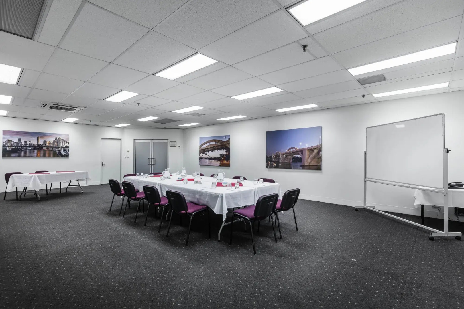 Foto - George Hotel Brisbane, Independent Collection by EVT