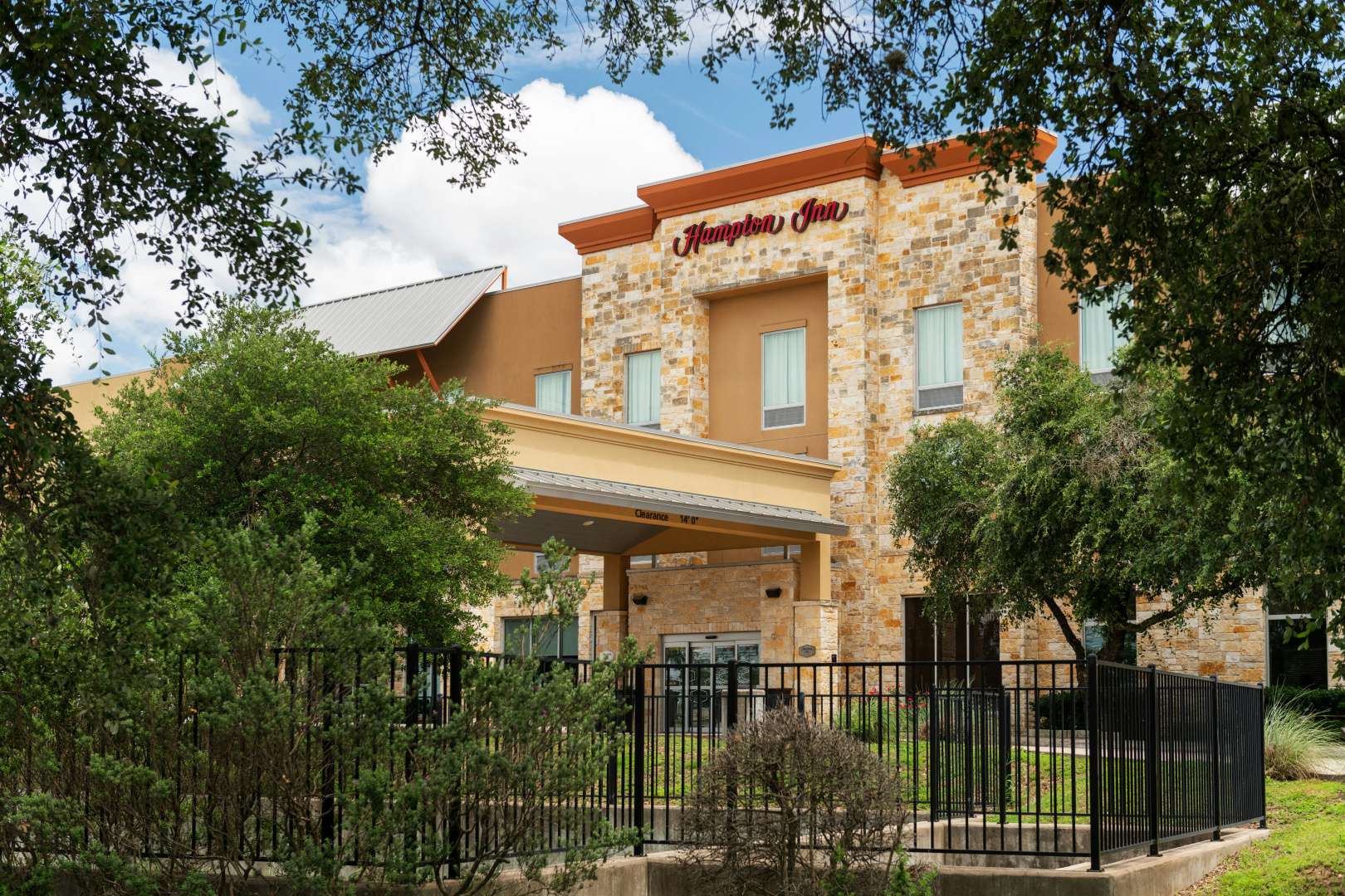 Photo - Hampton Inn Austin/Oak Hill