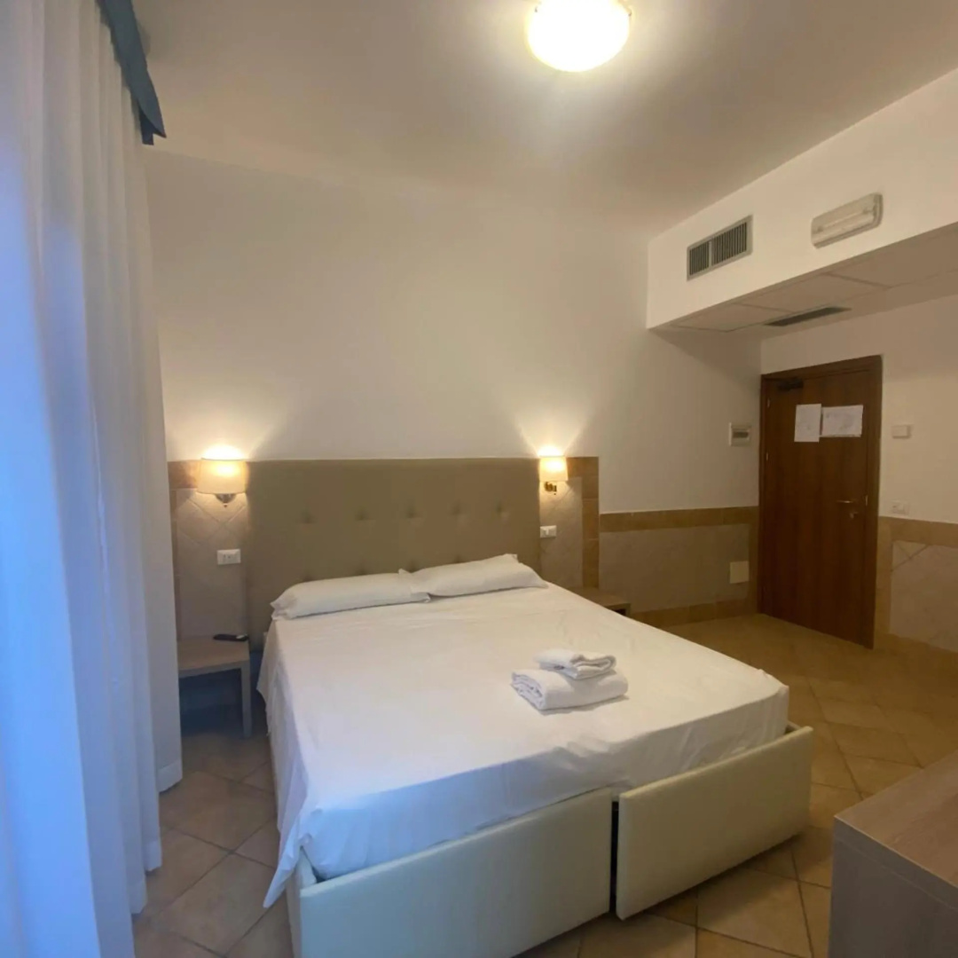 Photo - Hotel Alex Square