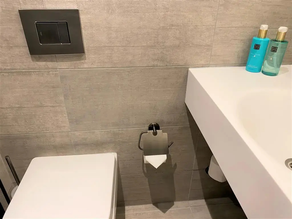 Photo - Skyline Airport Hotel