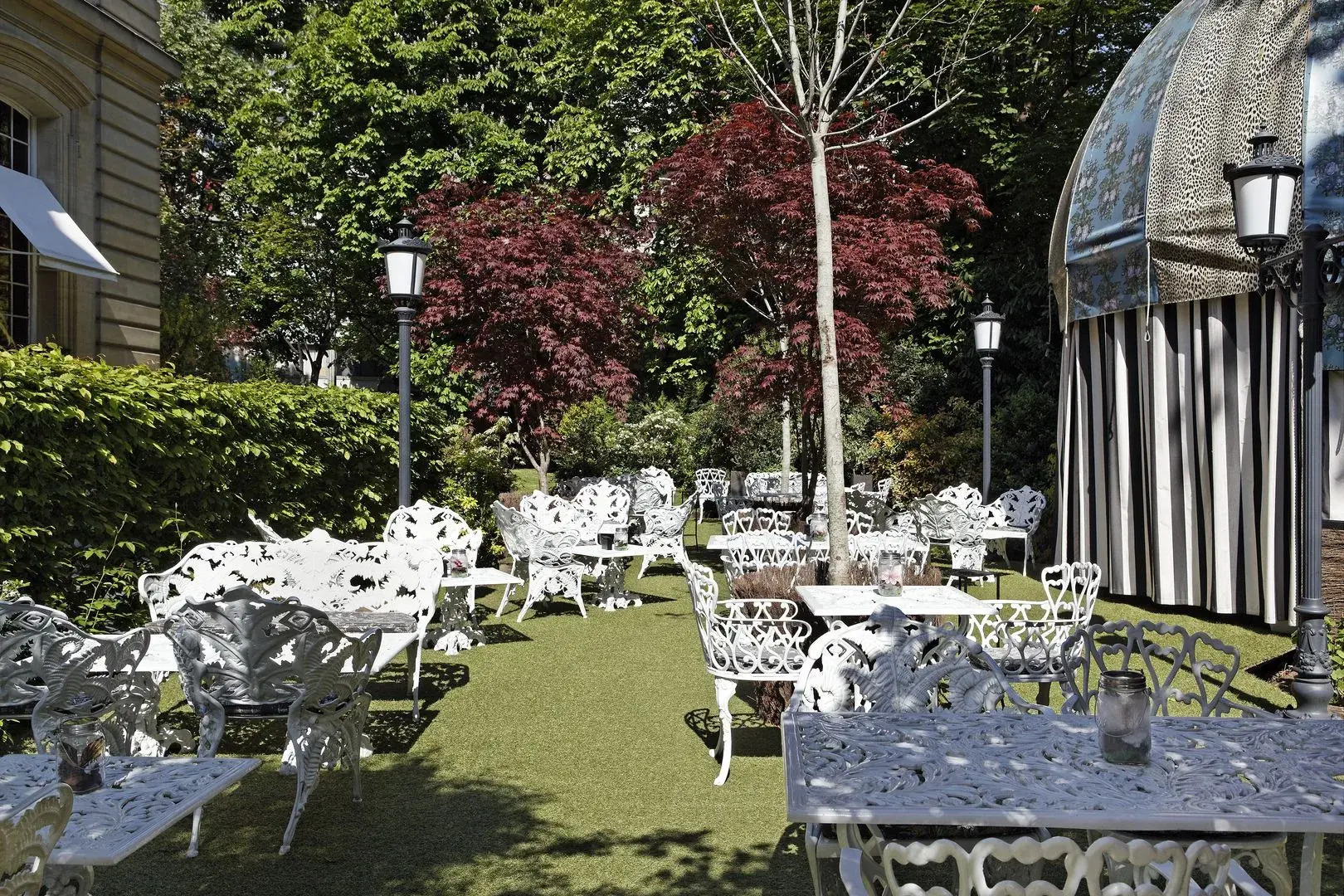 Photo - Saint James Paris