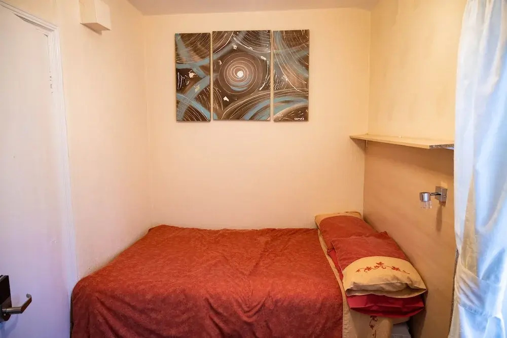 Photo - The Sands Hotel