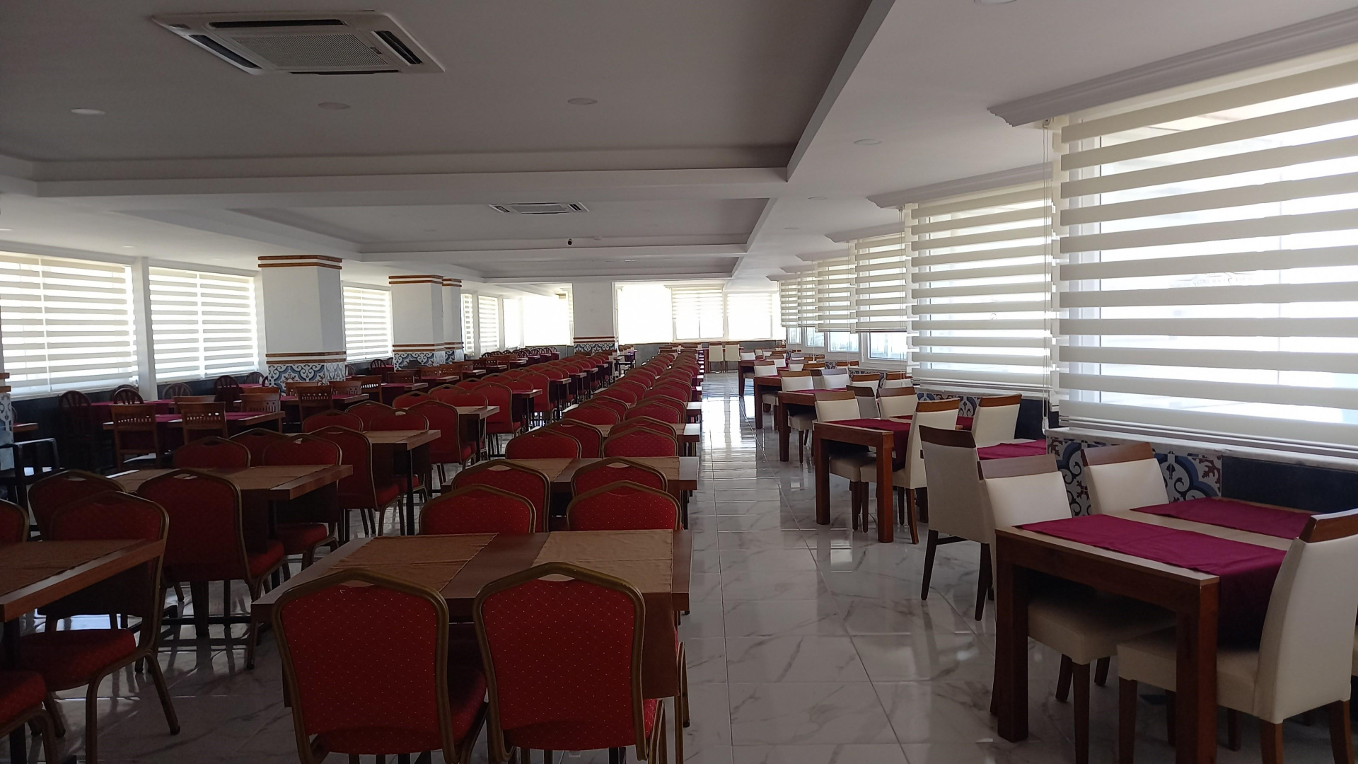 Photo - Galaxy Beach Hotel