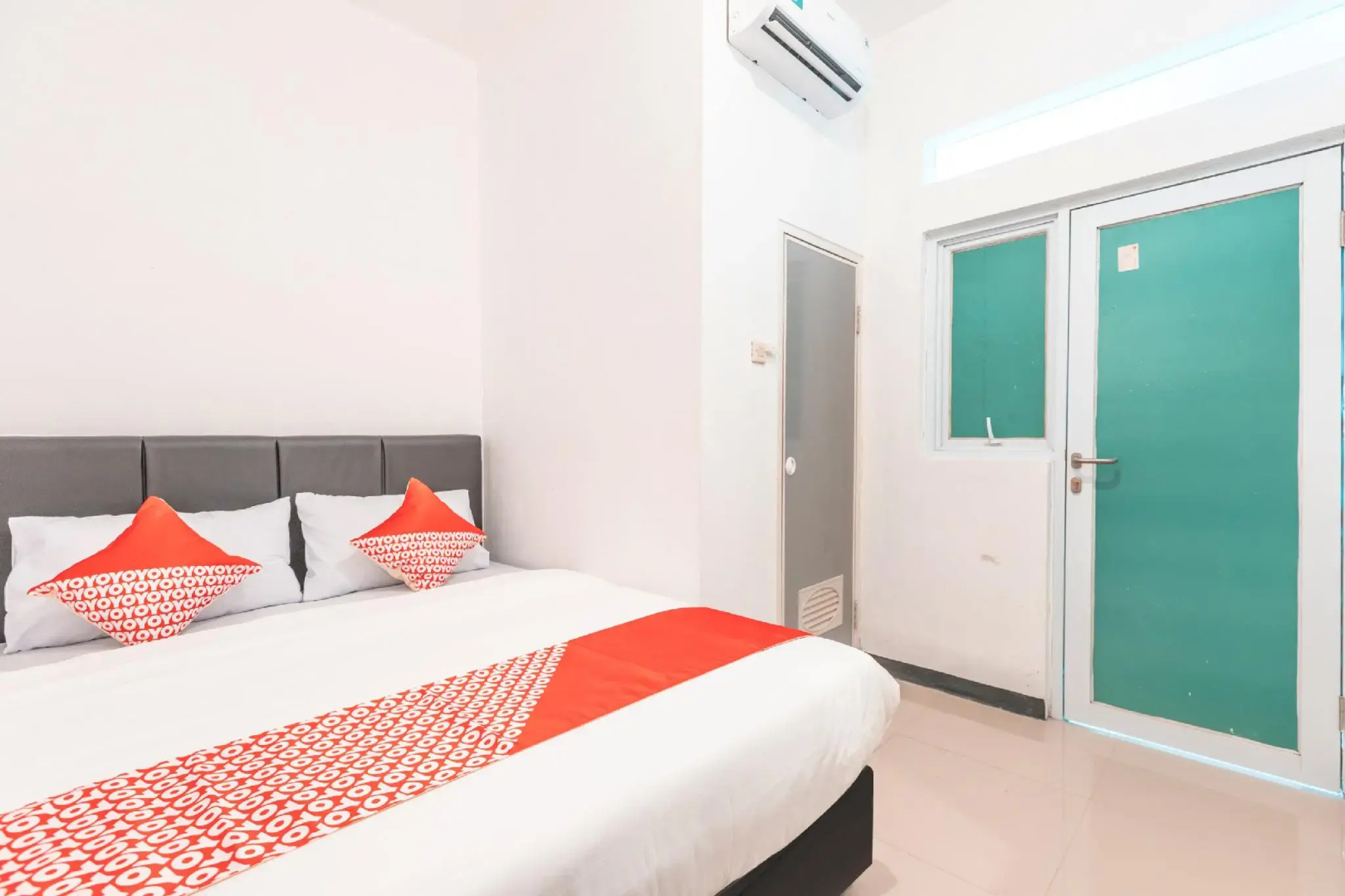 Foto - Hotel O J&b Room Utan Kayu