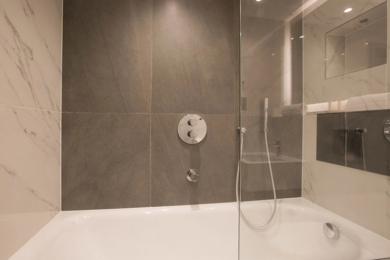 Foto - Merit Kensington Hotel